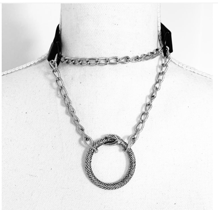 Ouroboros martingale infinity snake Choke collar