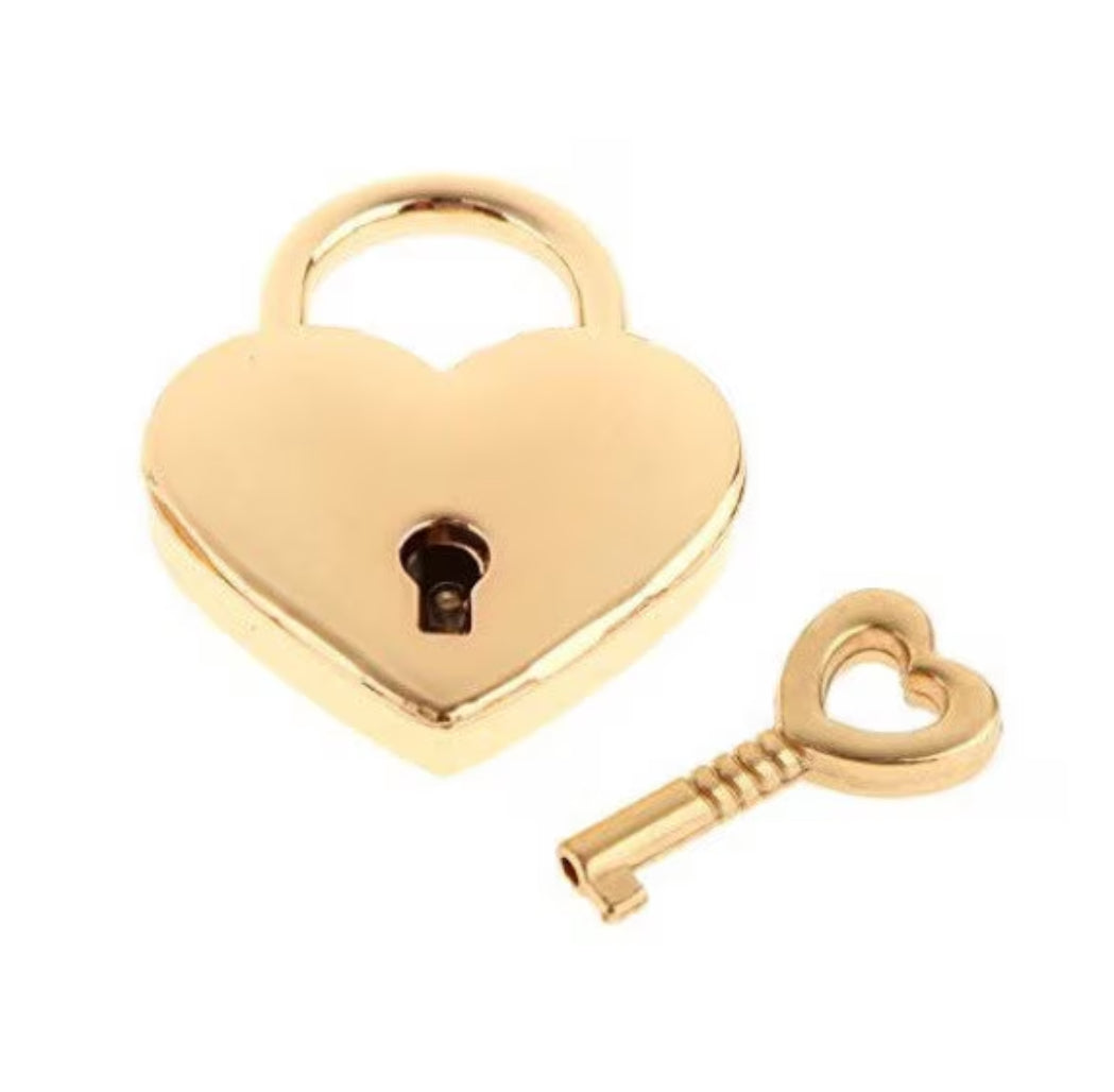 Heart lock-gold