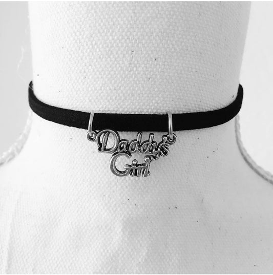 Elastic Daddy’s girl choker